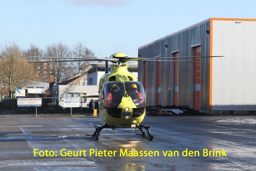 Lifeliner4 inzet Burgum Foto: Geurt Pieter Maassen van den Brink