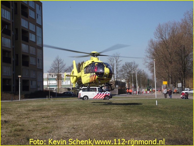 Lifeliner2 inzet Rotterdam Hoogvliet Foto; Kevin Schenk (6)