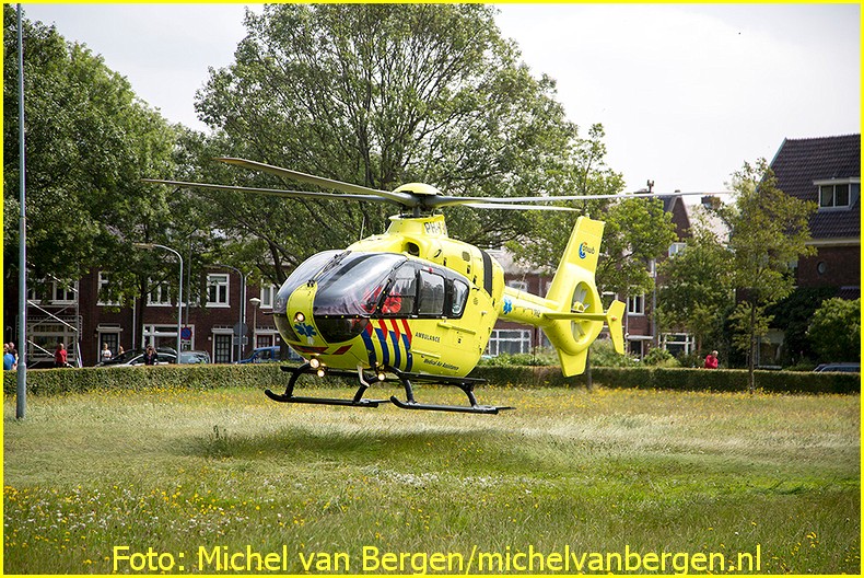 Lifeliner1 inzet Haarlem Foto: Michel van Bergen (16)