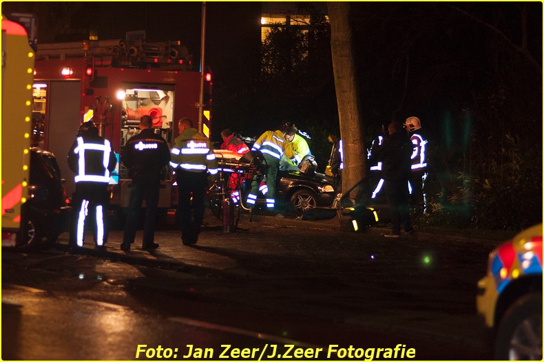 2013-11-29 eenzijdig ongeval Franselaan, Rotterdam 018-BorderMaker