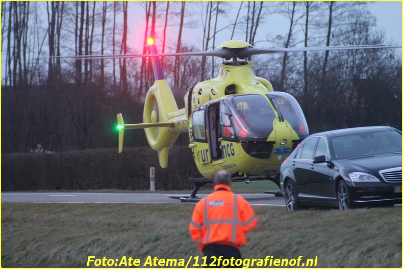 2013-12-16 Foto's van ongeval Dongerawei Oosternijkerk (53)-BorderMaker