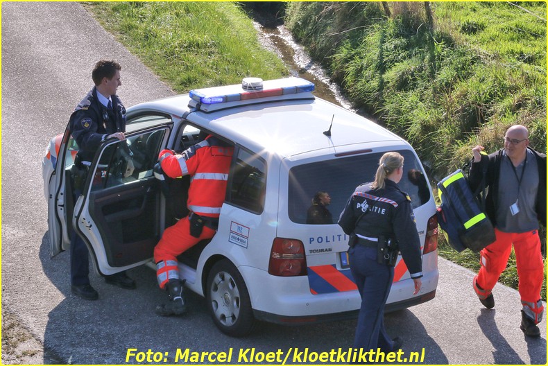 lifeliner bij ongeval zandkreekweg Wolphaartsdijk 5-3-2014 086-BorderMaker