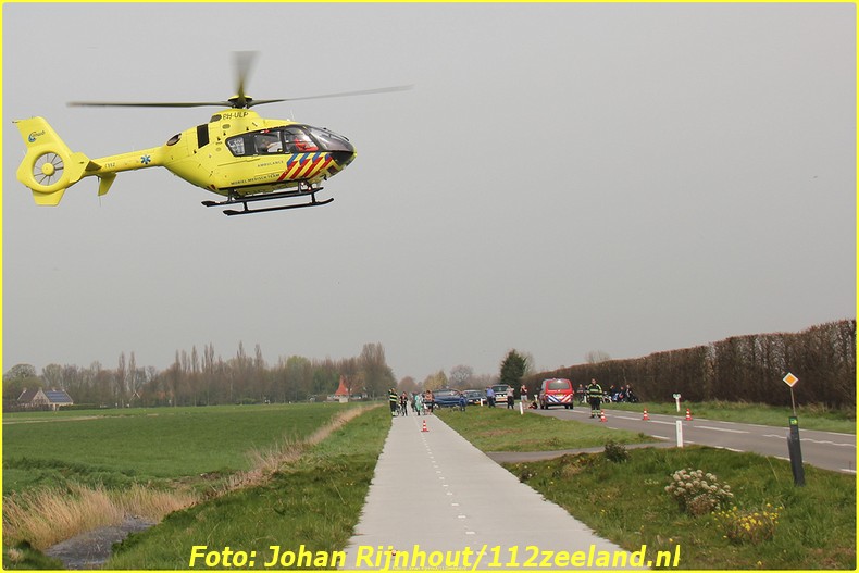 ongeval wemeldinge 2014-03-30 057 site-BorderMaker