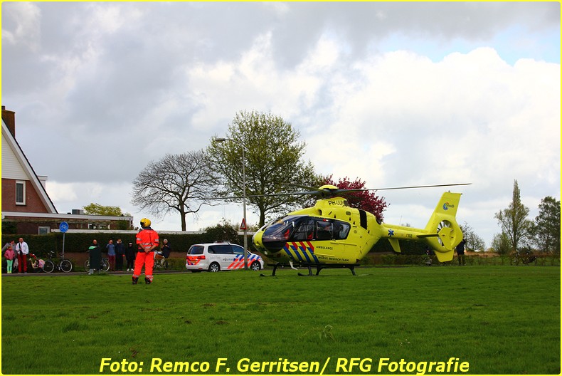 14-04-14 Prio 1 Assistentie Ambulance (Lifeliner) - Zonnedauw (Reeuwijk) (Canon) (34)-BorderMaker