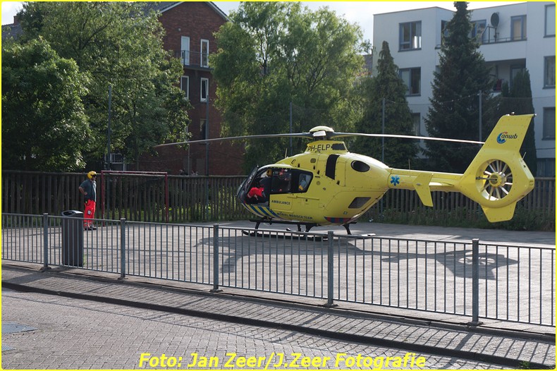 2014-07-15 Traumahelikopter Witte Dorp 009-BorderMaker