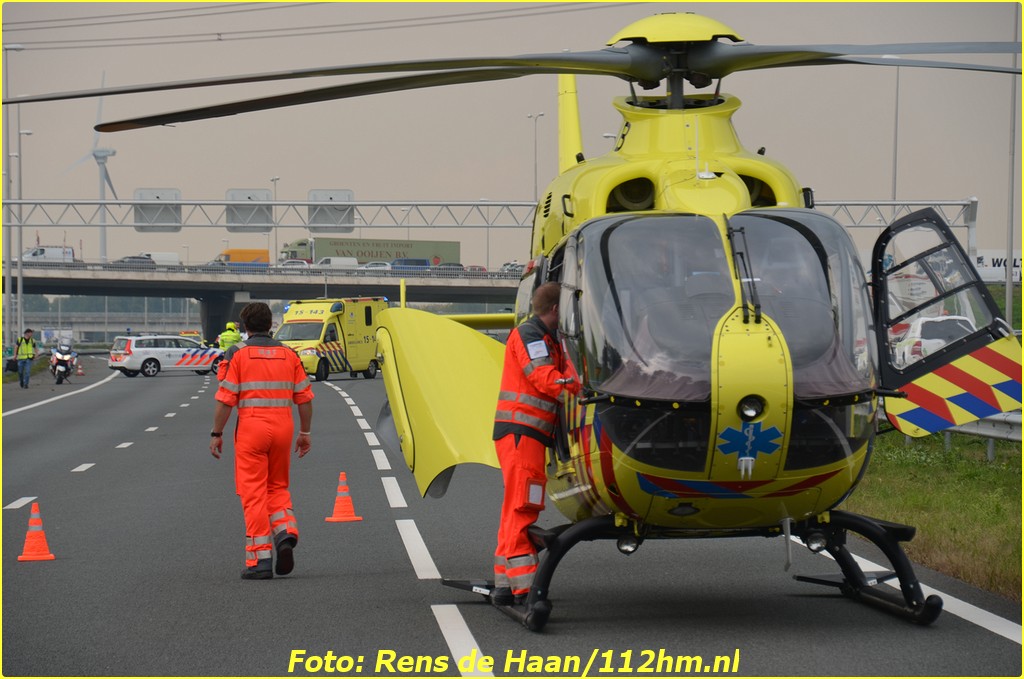 2014 09 23 AD_Ernstig ongeval A12_Rens de Haan (7)-BorderMaker