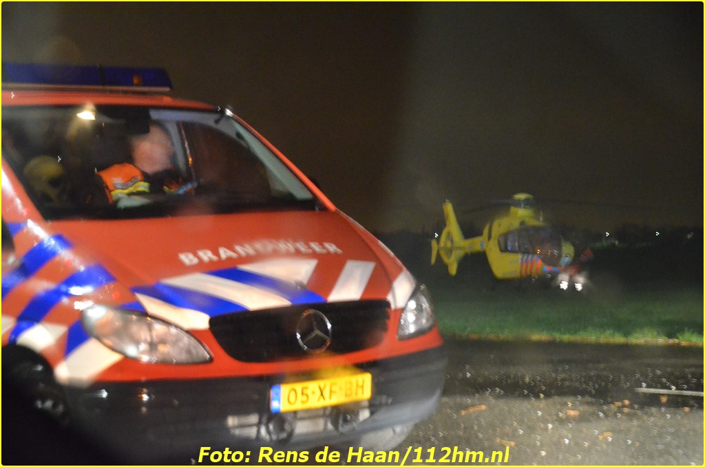 2015 01 13 Man gered van verdrinkingsdood Haastrecht_Rens de Haan (10)-BorderMaker