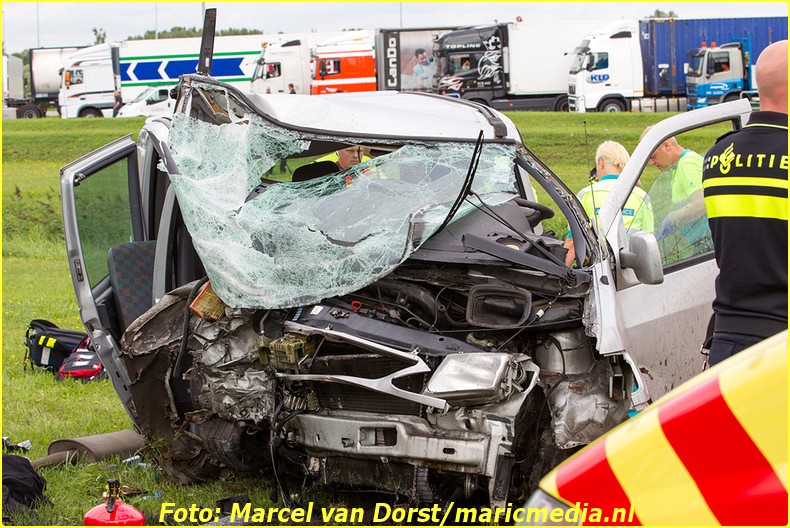 08252015_dodelijk_ongeval_A16_Zevenbergen_1741-BorderMaker