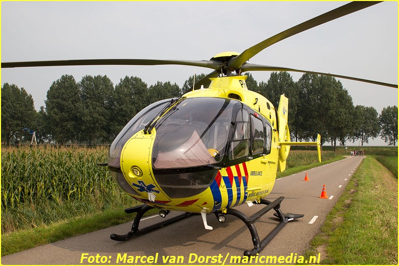 08302015_flyboarder_gewond_Oosterhoutseweg_Raamsdonksveer_1816-BorderMaker