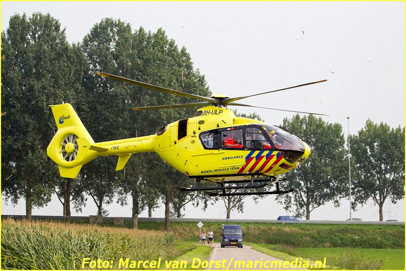 08302015_flyboarder_gewond_Oosterhoutseweg_Raamsdonksveer_1825-BorderMaker