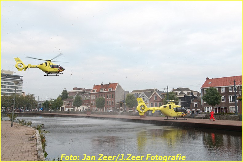 2015-10-19 Dubbele traumahelikopter inzet Schiedam 008-BorderMaker