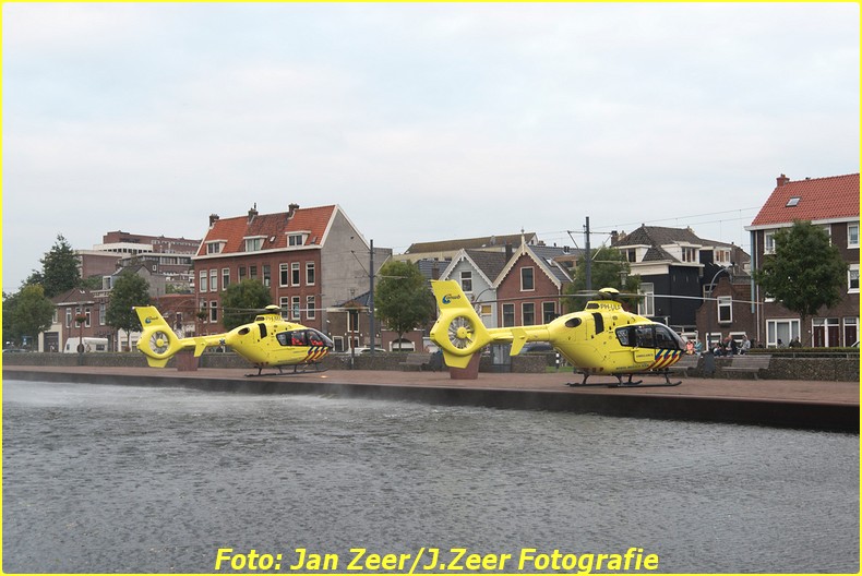 2015-10-19 Dubbele traumahelikopter inzet Schiedam 010-BorderMaker