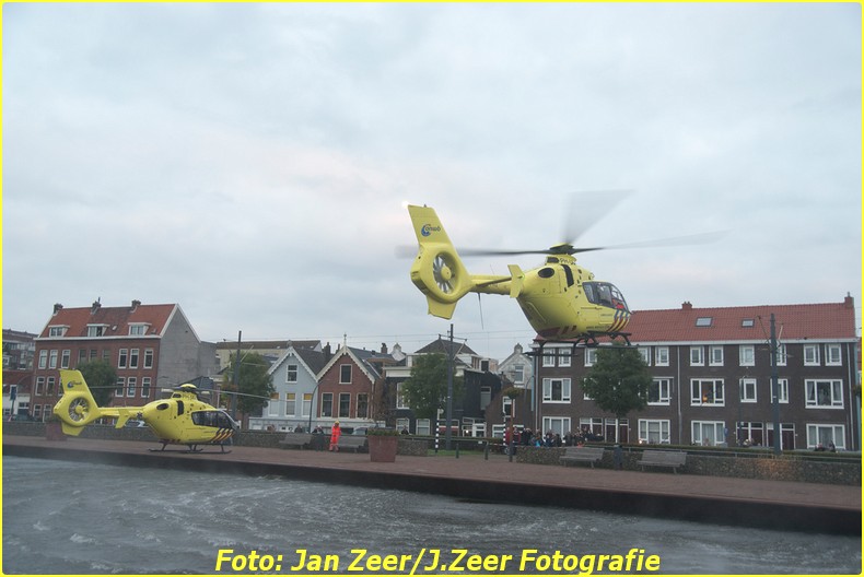 2015-10-19 Dubbele traumahelikopter inzet Schiedam 026-BorderMaker