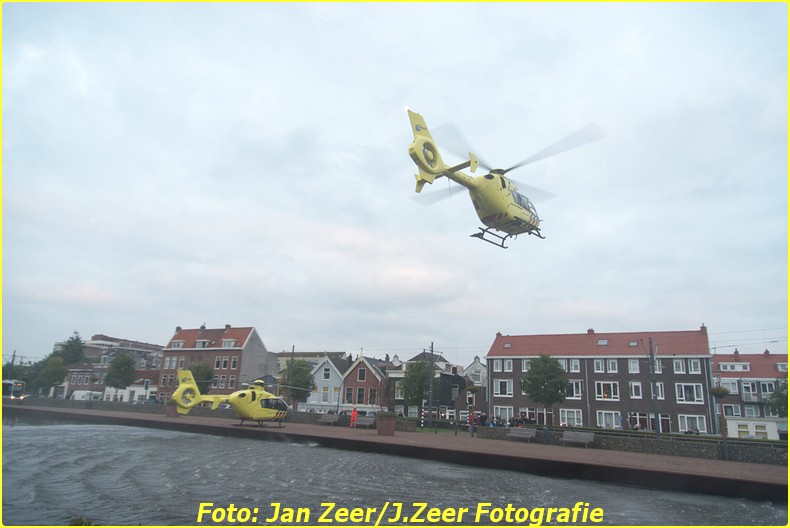 2015-10-19 Dubbele traumahelikopter inzet Schiedam 027-BorderMaker