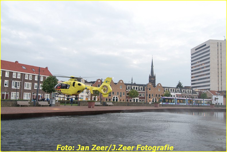 2015-10-19 Dubbele traumahelikopter inzet Schiedam 039-BorderMaker