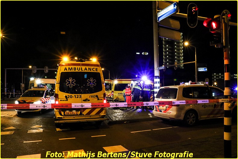 2016_02_23_22_12_11_714A00168403-BorderMaker