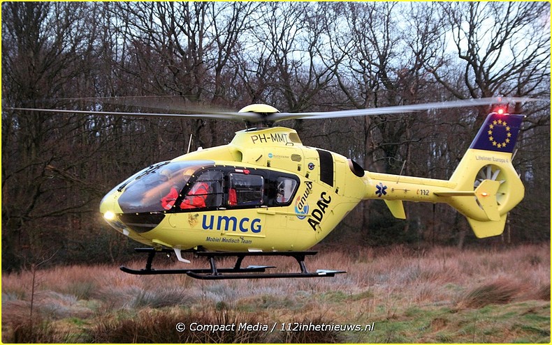 Mobiel-Medisch-Team-aan-de-Hereweg-in-Peize-7-BorderMaker