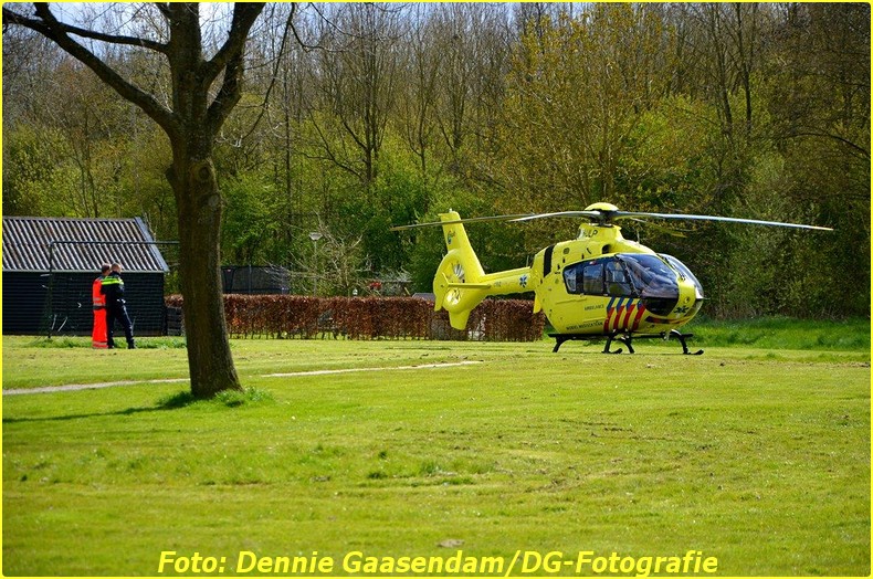 DSC_0002-001-BorderMaker