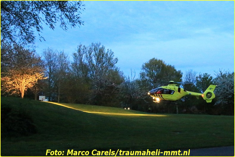 hillegom25_1600x1067-BorderMaker