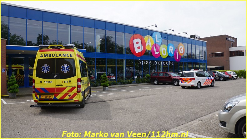 DSC00977-BorderMaker