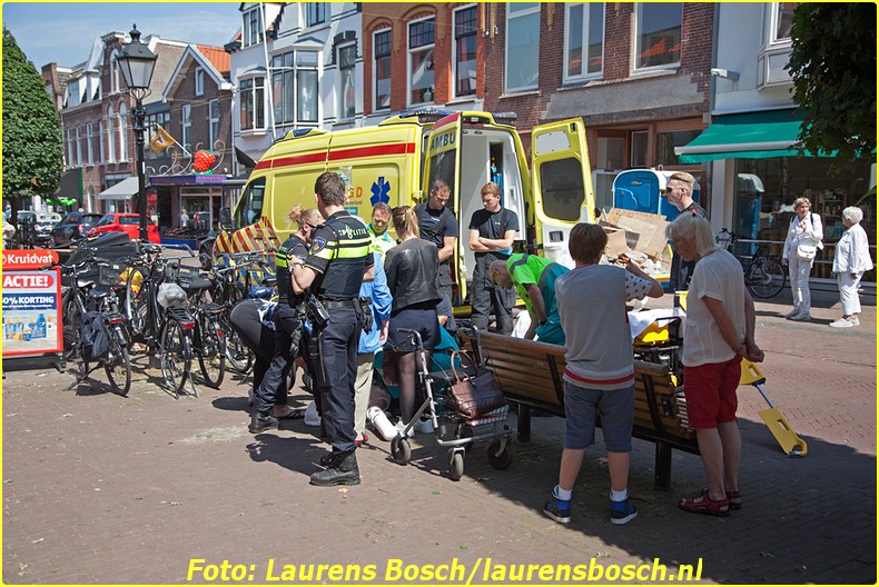 Bloemendaalseweg - Oudere man met fiets gevallen