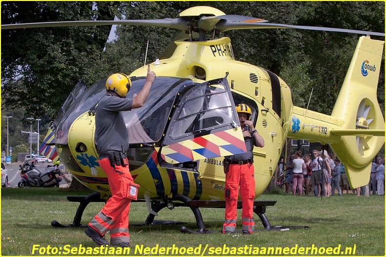 Traumaheli 20160724 Segbroeklaan 's Gravenhage - SN - 004-BorderMaker