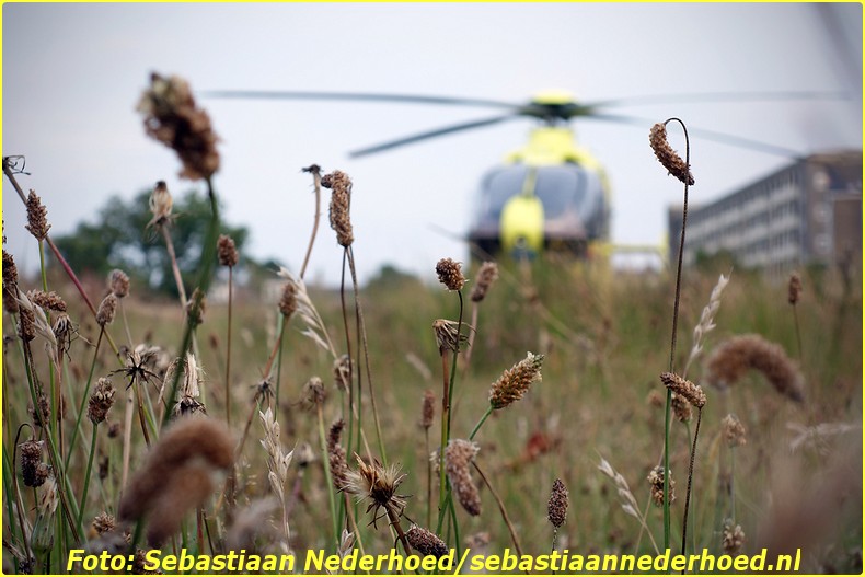 Traumaheli inzet 's Gravenhage 20160721 Daal en Bergselaan - SN - 005-BorderMaker