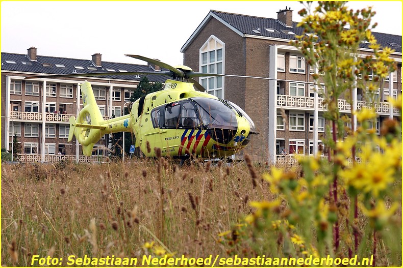 Traumaheli inzet 's Gravenhage 20160721 Daal en Bergselaan - SN - 007-BorderMaker