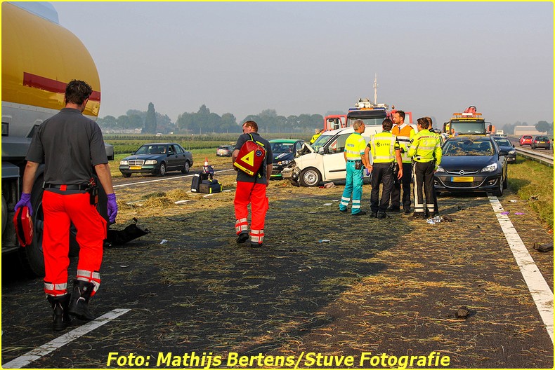 2016_08_26_08_40_30_714A00206708-BorderMaker