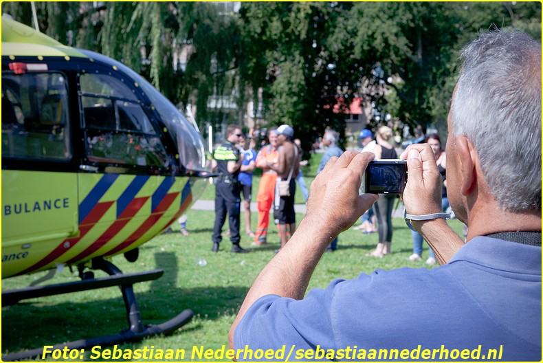 Traumaheli 20160827 - 's Gravenhage, Leyweg - SN - 002-BorderMaker