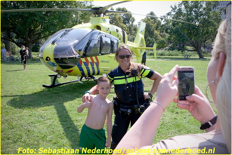 Traumaheli 20160827 - 's Gravenhage, Leyweg - SN - 003-BorderMaker