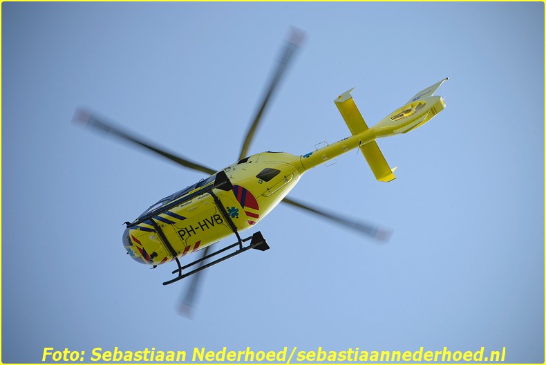 Traumaheli 20160827 - 's Gravenhage, Leyweg - SN - 010-BorderMaker