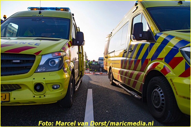 10212016_ongeval_a59_made_6699-bordermaker
