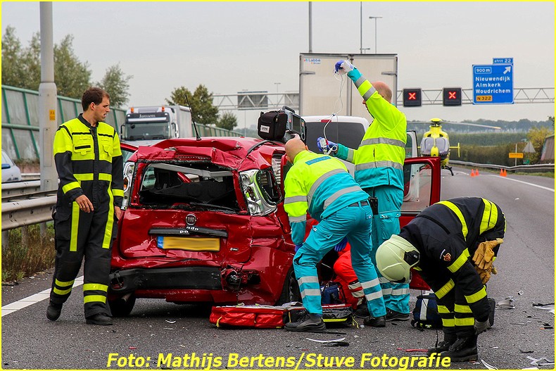 2016_10_18_11_09_04_714a00225642-bordermaker