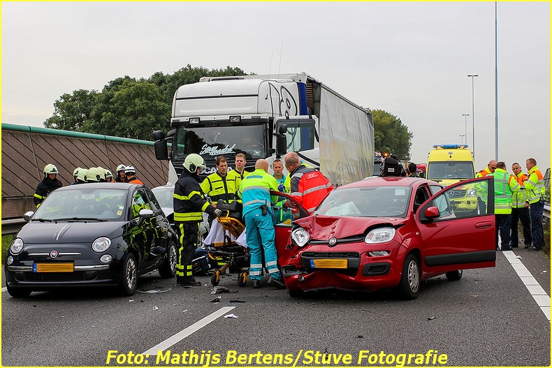 2016_10_18_11_11_23_714a00225661-bordermaker