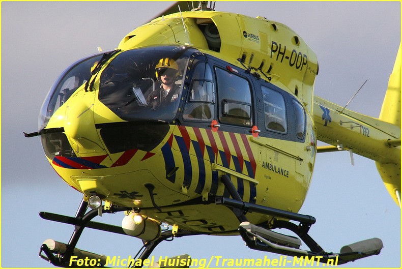 29-10-2016-ph-oop-waddenheli-op-oostwold-airport-16-bordermaker