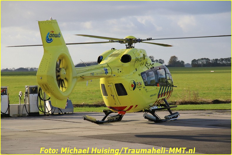 29-10-2016-ph-oop-waddenheli-op-oostwold-airport-32-bordermaker