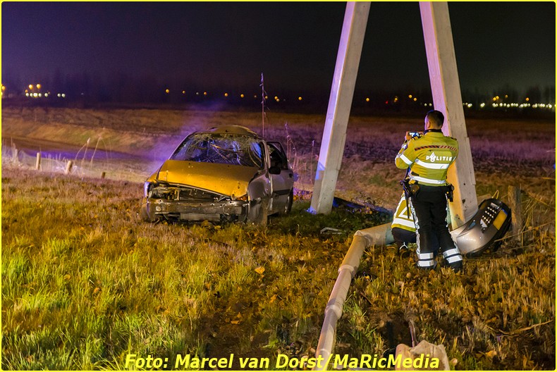 12202016_ongeval_a16_zevenbergschen_hoek_8694-bordermaker