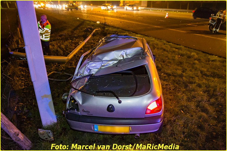 12202016_ongeval_a16_zevenbergschen_hoek_8703-bordermaker