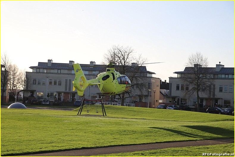 16-12-26-prio-1-steekpartij-zuidplaslaan-waddinxveen-lifeliner-8-bordermaker