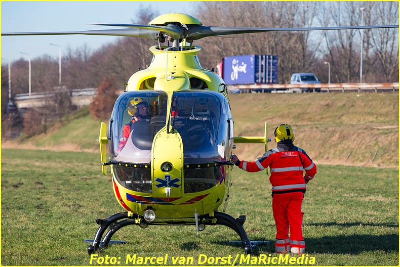 01202017_traumahelikopter_Oosteind_9342-BorderMaker