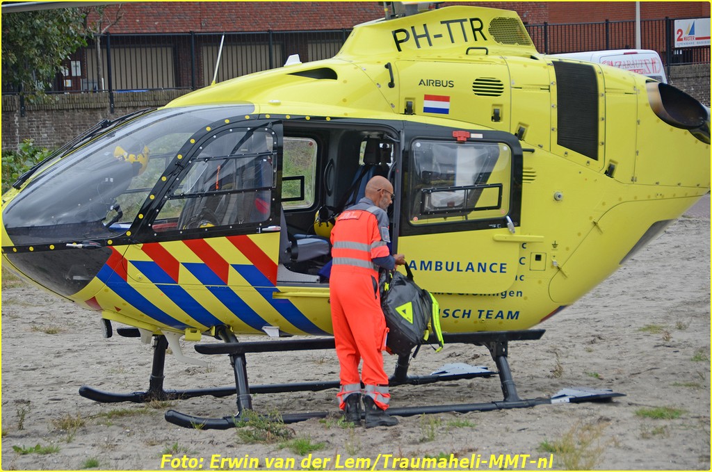 Den Haag Traumahelikopter (9)-BorderMaker