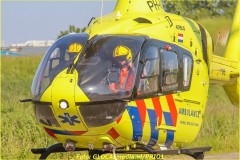 Den-Helder-Lifeliner1-Traumaheli-20230611-1-BorderMaker