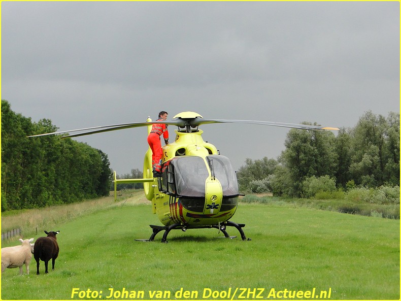 2014 06 16 dordrecht Oude Veerweg Ongeval 16-6-2014 003 (2)-BorderMaker