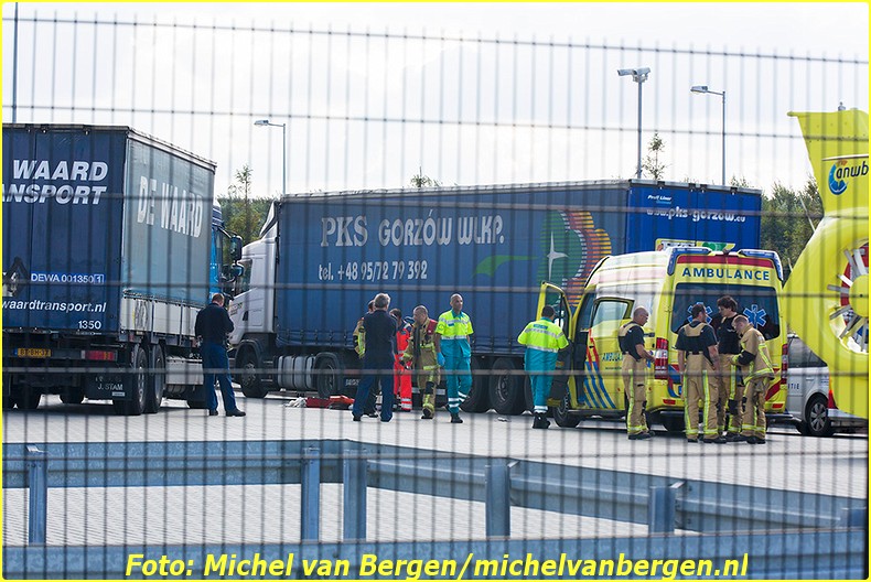 2014 09 01_amsterdam durban_01 (6)-BorderMaker