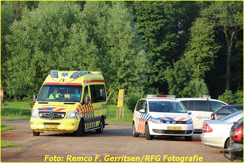 16-06-04 A1 Reanimatie (Lifeliner) - Provincialeweg West (Haastrecht) (7)-BorderMaker