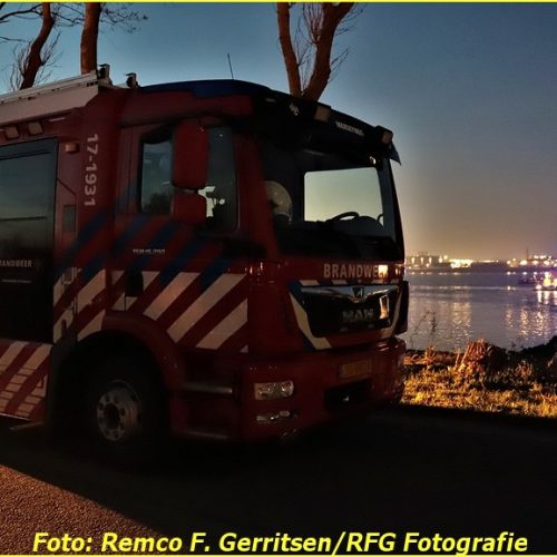 22-04-14 Grip 1 GWO Persoon te water - Noordzeeweg (Europoort) - beste (17)-BorderMaker