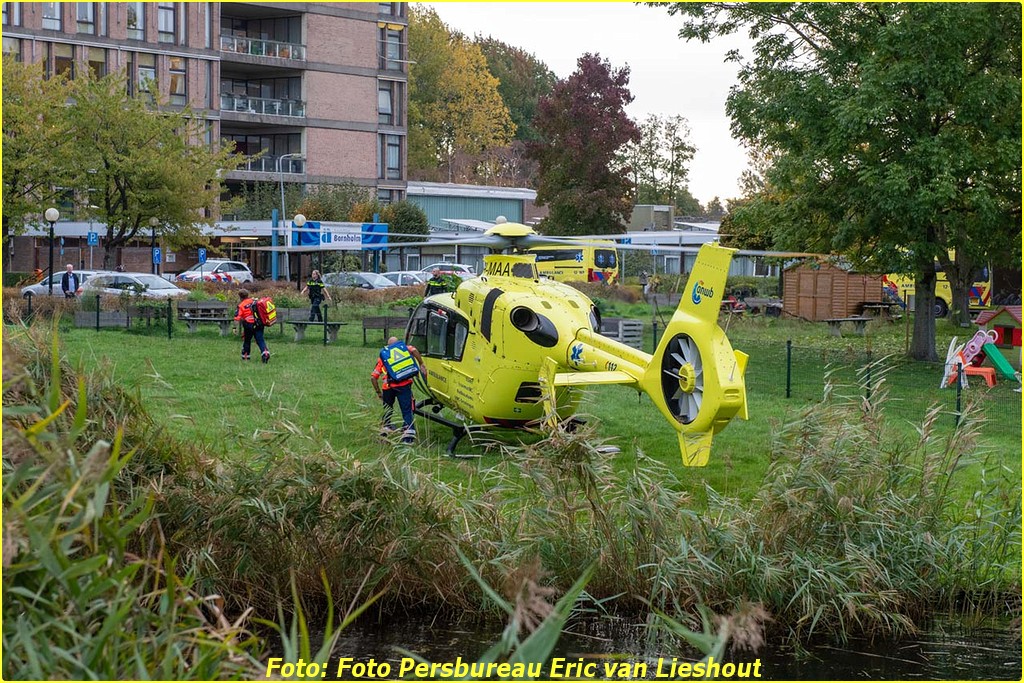 EvL Bornholm 5 BorderMaker - Traumahelikopter landt in Holmtuin Hoofddorp voor medisch noodgeval