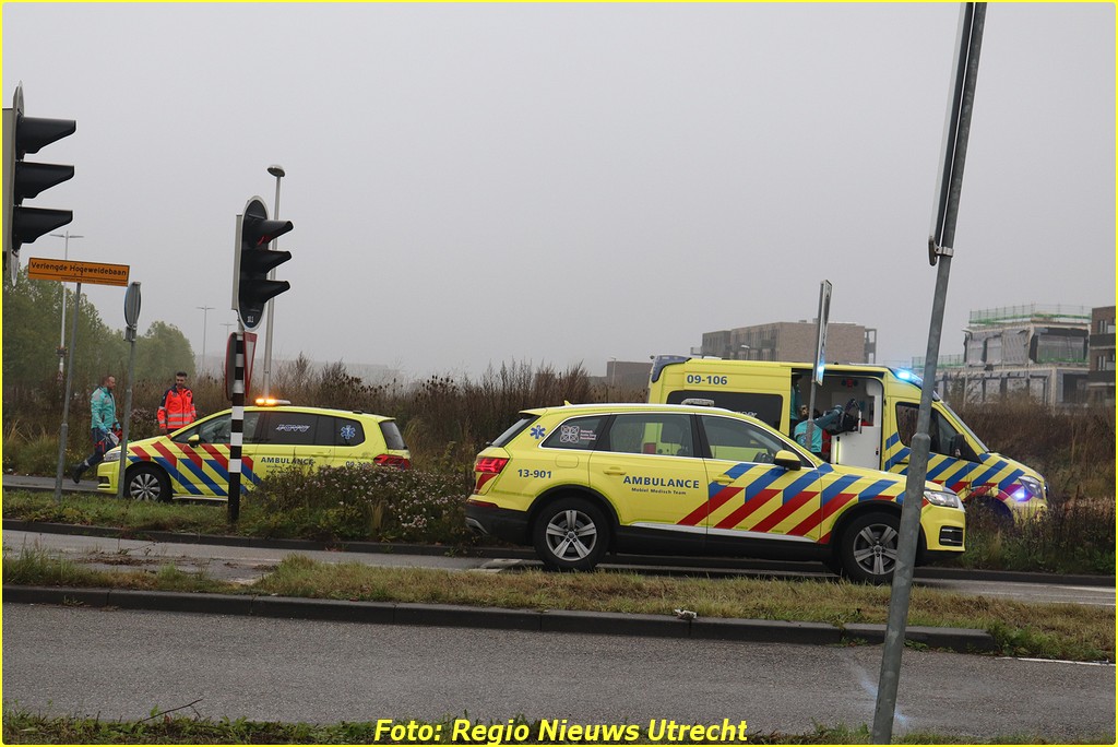 IMG 0084 BorderMaker - Fietser zwaar gewond na aanrijding met stadsbus in Utrecht