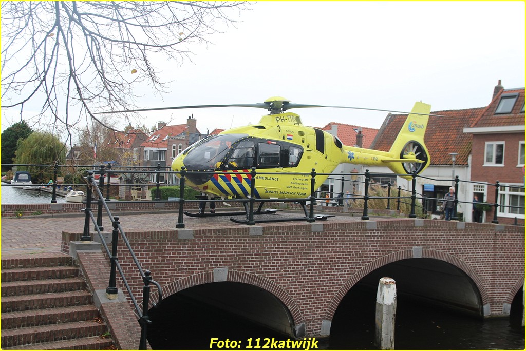 20221103131701 IMG 9779 BorderMaker - Lifeliner2 opgeroepen voor incident aan Turfmarkt Katwijk